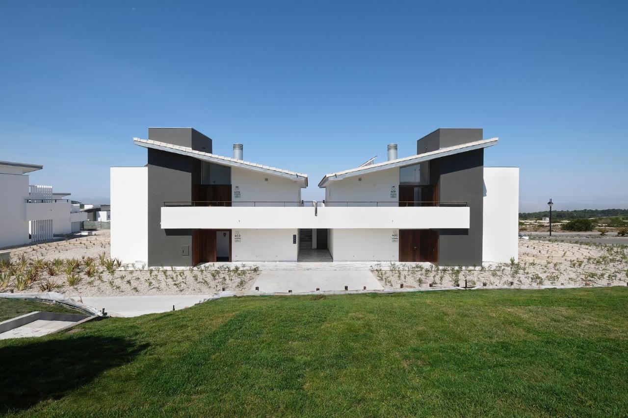 Royal Obidos Scenic Resort Praia del Rei Eksteriør bilde Villa in the new town