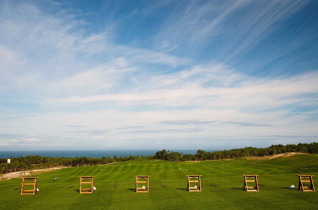 Royal Obidos Scenic Resort Praia del Rei Eksteriør bilde The 18th fairway
